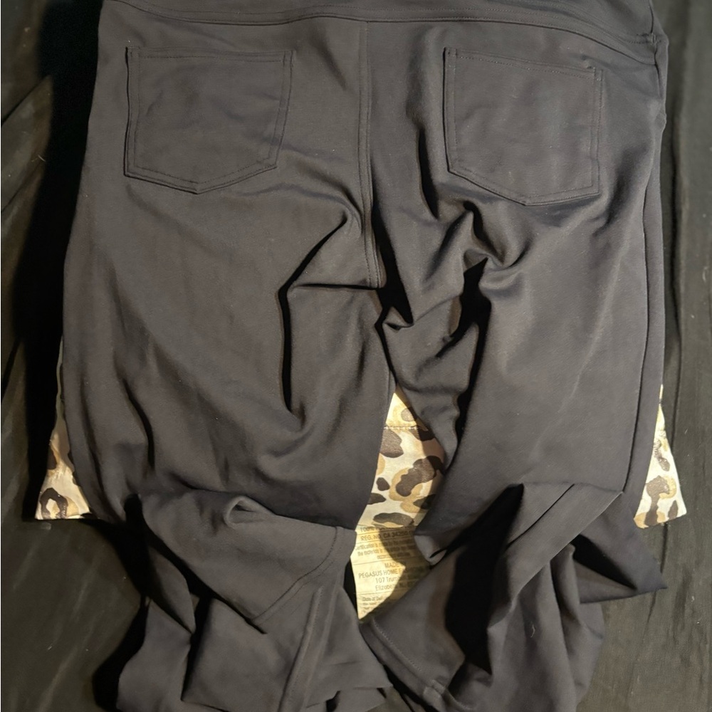 HALARA Midnight Black Active Leggings